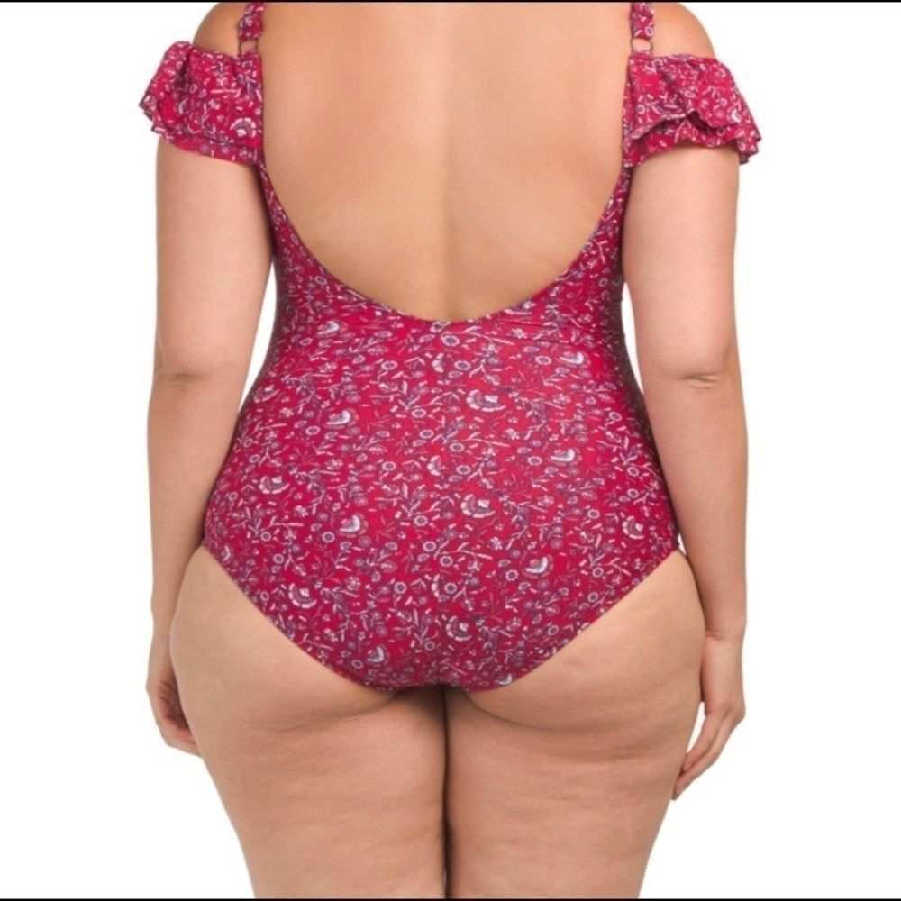 PROFILE by Gottex Floral Flutter Sleeve Swimsuit - Picture 2 of 5